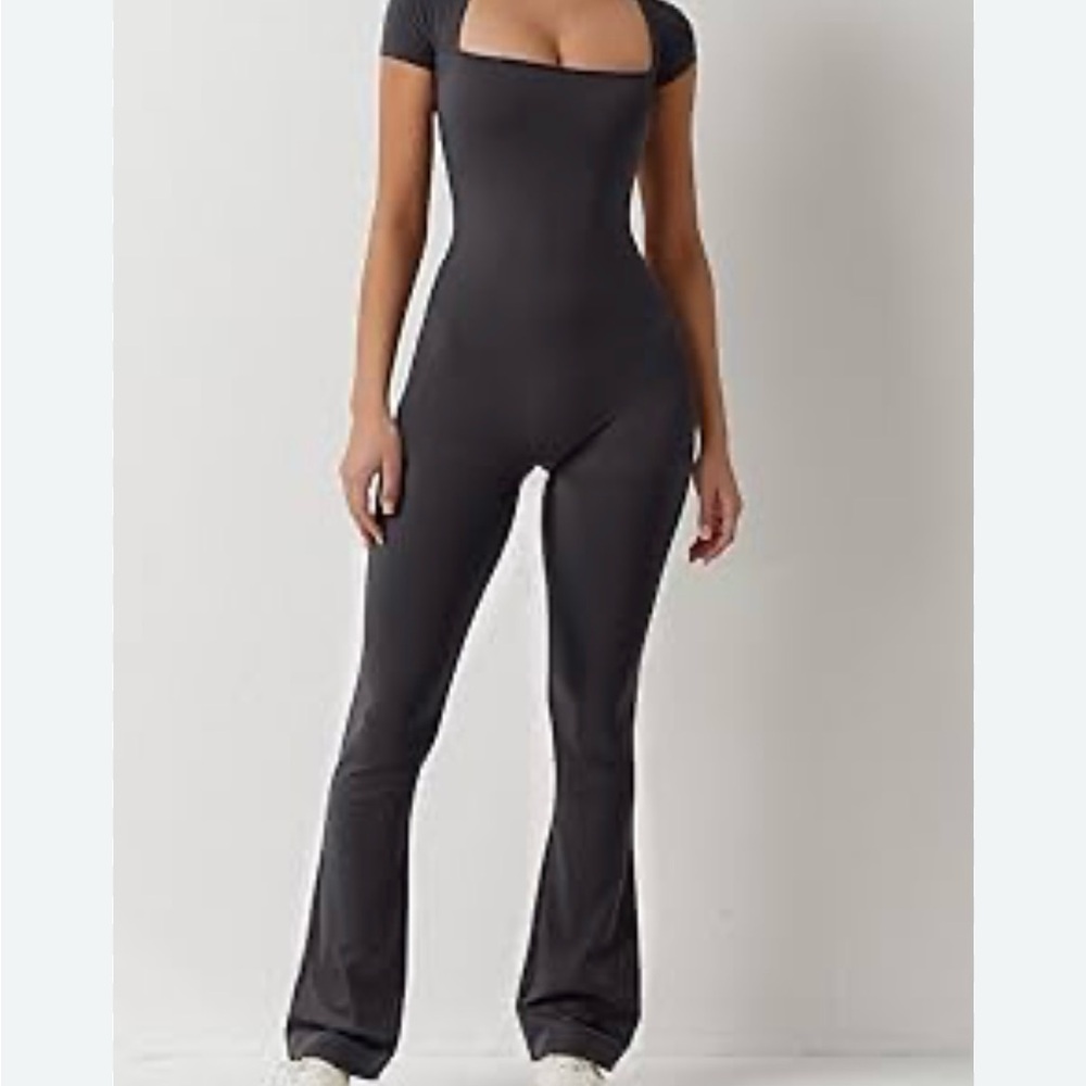 Qinsen Bodysuit flared S